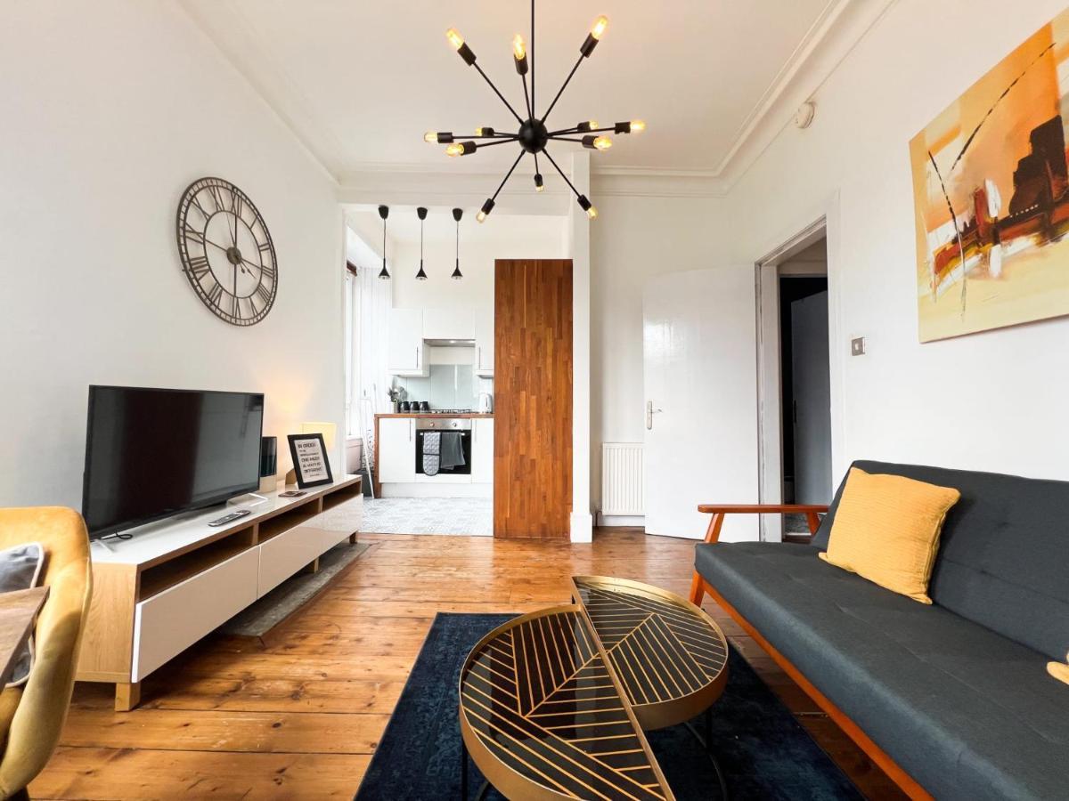 에든버러 Bohemian 1Br Flat In Abbeyhill 아파트 외부 사진